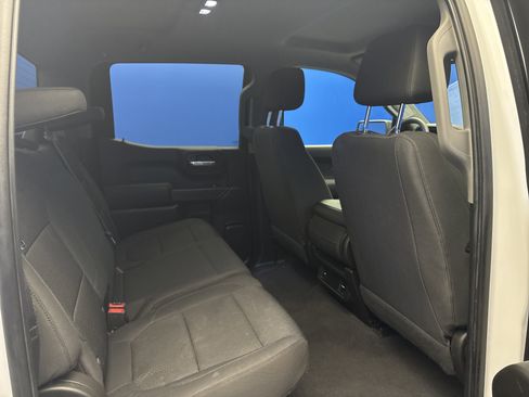 Used 2019 Chevrolet Silverado 1500 Custom Trail Boss w/ Custom Convenience Package image 24