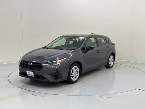 Certified 2025 Subaru Impreza 2.0i image 2