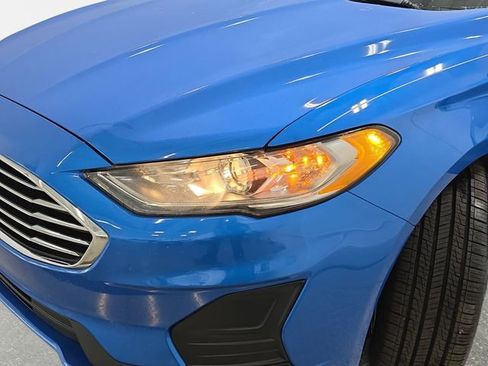 Used 2020 Ford Fusion SE image 30