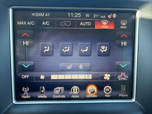 Used 2015 Jeep Grand Cherokee Limited image 12