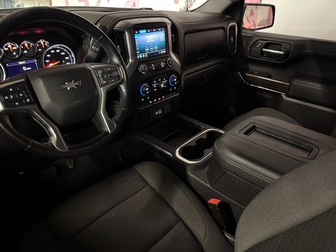 Used 2021 Chevrolet Silverado 1500 LT Trail Boss w/ Bed Protection Package image 19