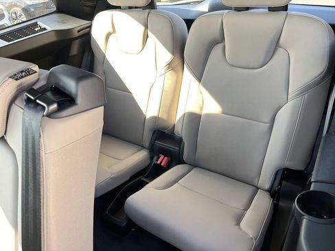 New 2026 Volvo XC90 T8 Plus image 20