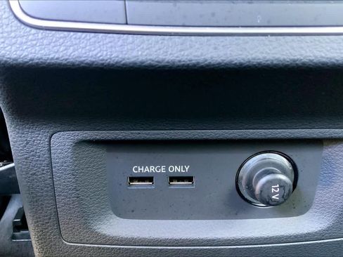 Used 2024 Audi Q5 2.0T Premium w/ Summer of Audi Package image 33