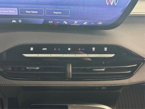 New 2026 Buick Enclave Sport Touring w/ Power Package image 14