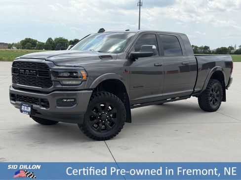 Used 2022 RAM 2500 Limited AWD/4WD image 1