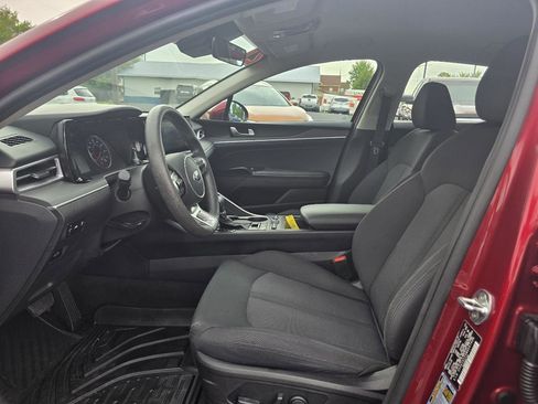 Used 2021 Kia K5 LXS AWD/4WD image 11