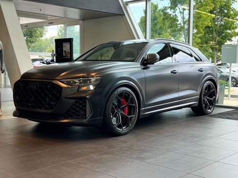 New 2026 Audi RS Q8 performance AWD/4WD image 2