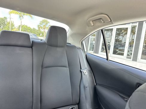 Used 2023 Toyota Corolla LE w/ LE Convenience Package FWD image 19