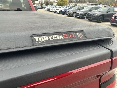 Used 2018 GMC Sierra 1500 SLE w/ SLE Value Package image 10