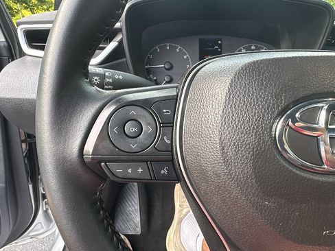 Used 2025 Toyota Corolla SE FWD image 18