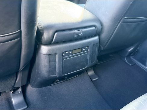 Used 2017 Nissan Armada SL w/ Moonroof Package image 28