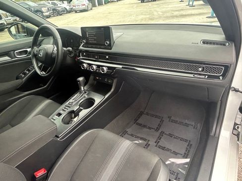 Used 2023 Honda Civic Sport image 25