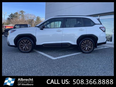 Used 2025 Subaru Forester Sport AWD/4WD image 2