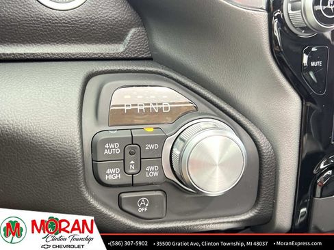 Used 2025 RAM 1500 Laramie AWD/4WD image 25