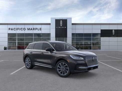 New 2026 Lincoln Corsair Premiere image 7