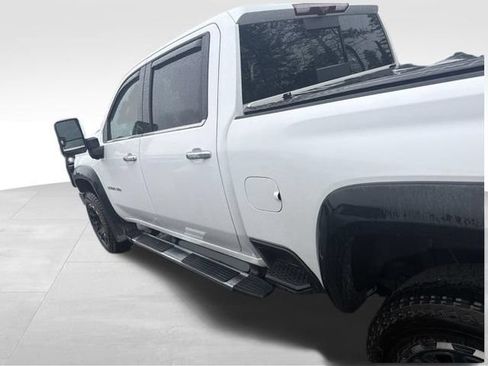 Used 2021 Chevrolet Silverado 3500 High Country w/ Z71 Off-Road Package AWD/4WD image 20