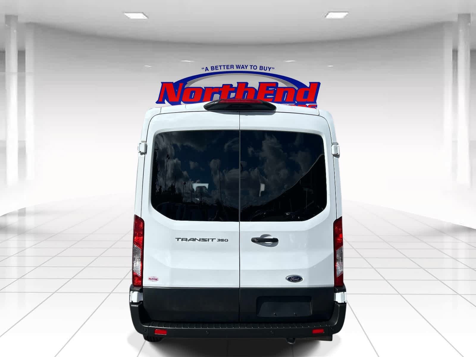 Used 2023 Ford Transit 350 XL RWD image 4