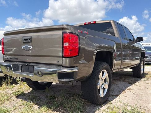 Used 2015 Chevrolet Silverado 1500 LT AWD/4WD image 10