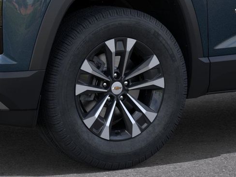 New 2026 Chevrolet Equinox LT image 9