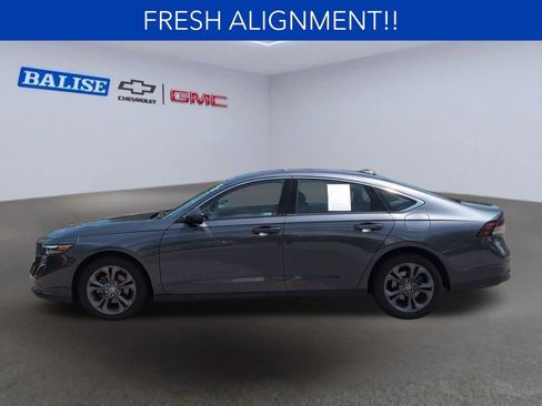 Used 2023 Honda Accord EX image 7