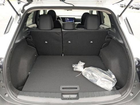 New 2026 Nissan Kicks SV w/ Cold Weather Package FWD image 26