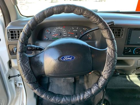Used 2003 Ford F350 162  W.B. 4D image 14