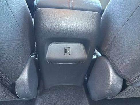 Certified 2024 Nissan Sentra SR FWD image 25