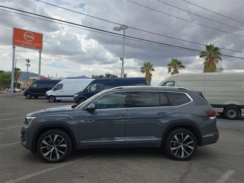 New 2025 Volkswagen Atlas SEL Premium R-Line image 6