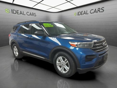 Used 2020 Ford Explorer XLT RWD image 3