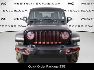 Used 2018 Jeep Wrangler Unlimited Sahara video 2