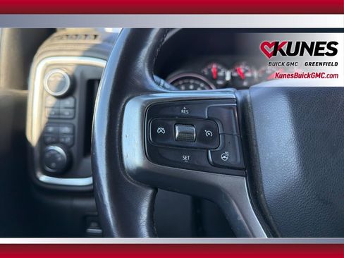 Used 2020 Chevrolet Silverado 1500 RST image 25