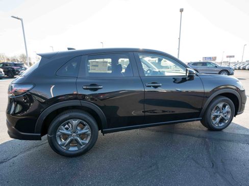 New 2026 Honda HR-V LX image 6