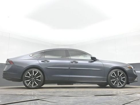 Used 2023 Honda Accord Touring image 49