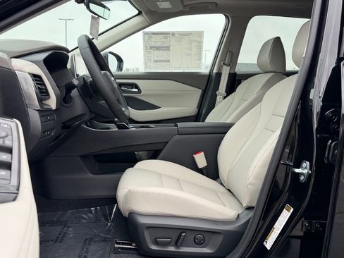 New 2026 Nissan Rogue Dark Armor image 12