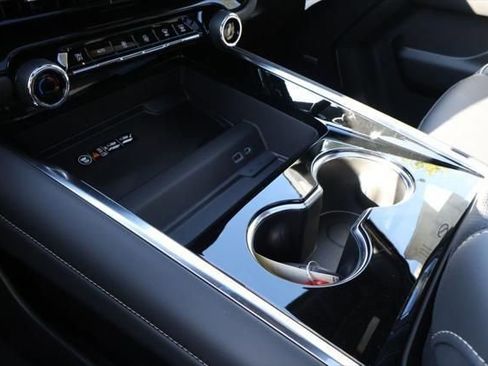 New 2026 Chevrolet Tahoe Premier image 33