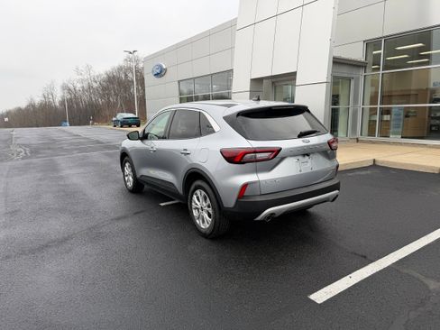Used 2023 Ford Escape Active image 8