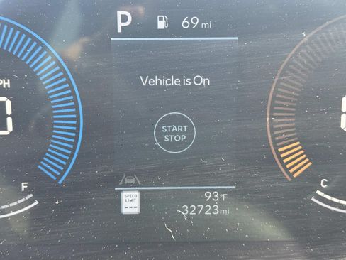 Used 2025 Hyundai Sonata SEL FWD image 27