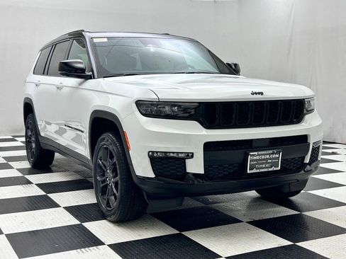 New 2025 Jeep Grand Cherokee L Limited image 2