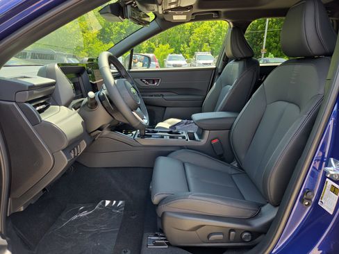 New 2026 Subaru Outback Touring AWD/4WD image 6