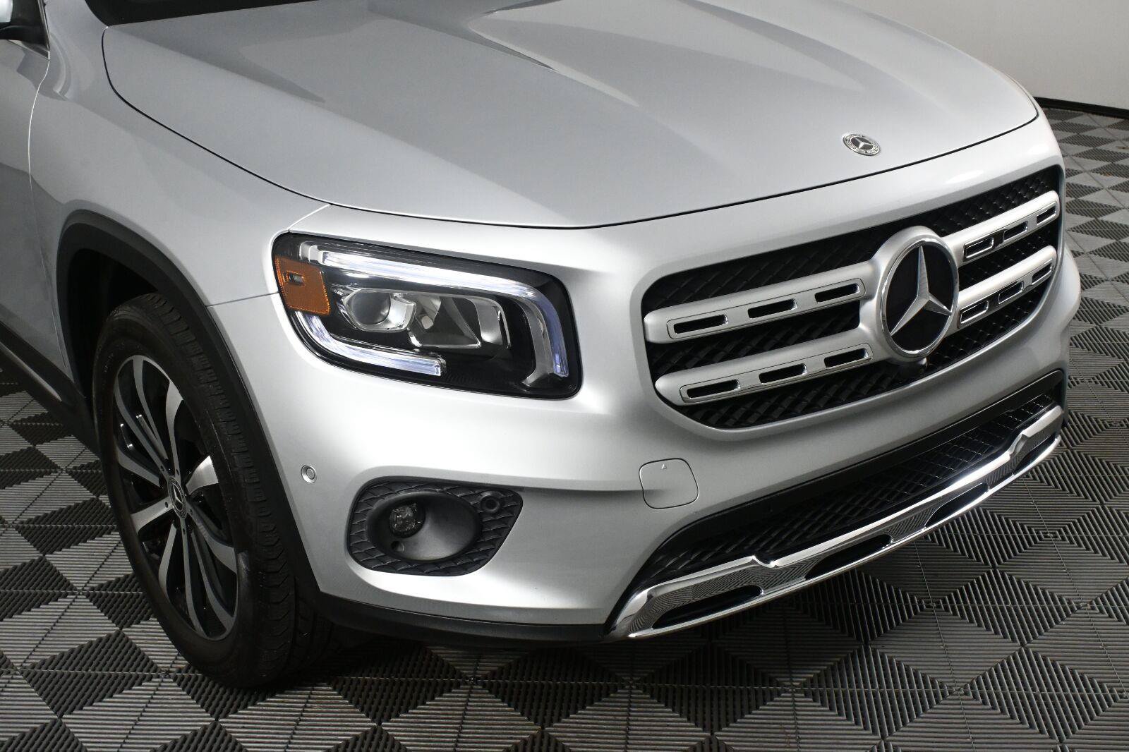 Certified 2021 Mercedes-Benz GLB 250 image 35