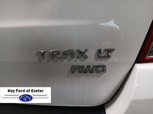 Used 2015 Chevrolet Trax LT w/ LT Sun and Sound Package image 11