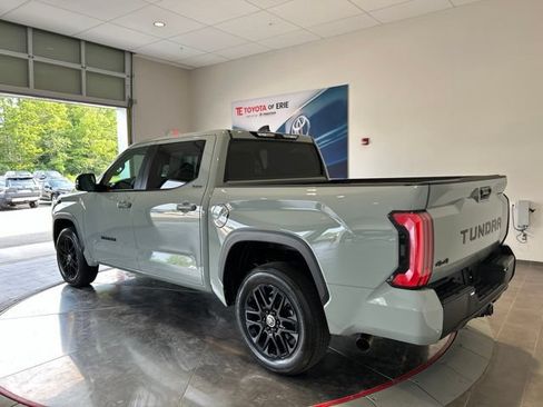 Used 2024 Toyota Tundra Limited AWD/4WD image 5
