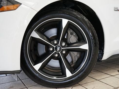 Used 2021 Ford Mustang GT image 46