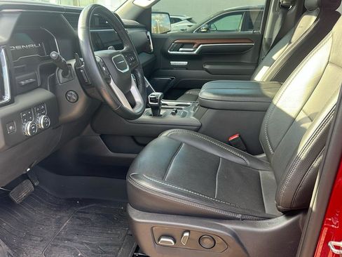 Used 2023 GMC Sierra 1500 Denali w/ Technology Package image 8