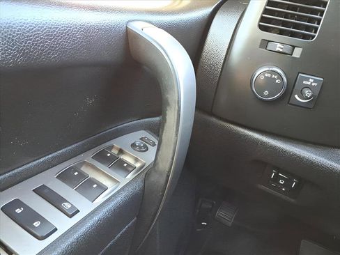 Used 2014 Chevrolet Silverado 2500 LT image 10