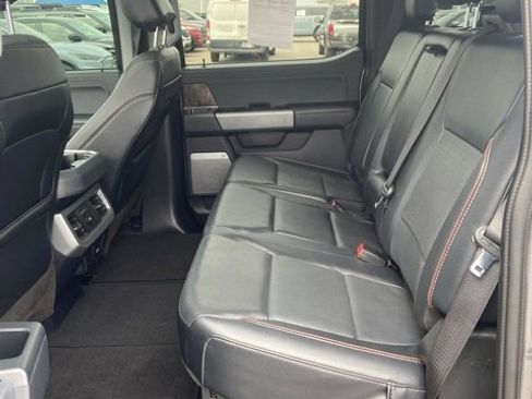Used 2023 Ford F250 Lariat w/ Lariat Ultimate Package image 6