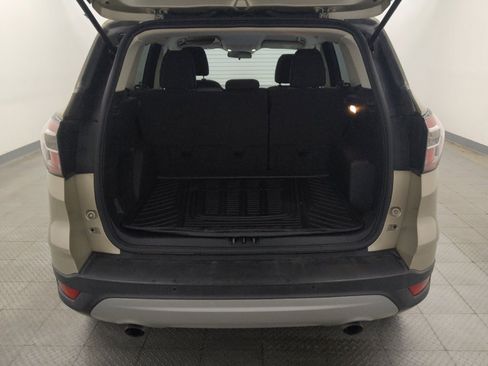 Used 2017 Ford Escape SE w/ Equipment Group 201A FWD image 29