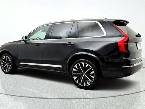 Used 2025 Volvo XC90 B6 Ultra AWD/4WD image 7