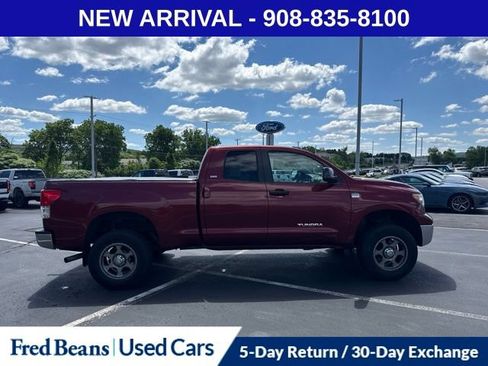 Used 2010 Toyota Tundra 4x4 Double Cab image 9