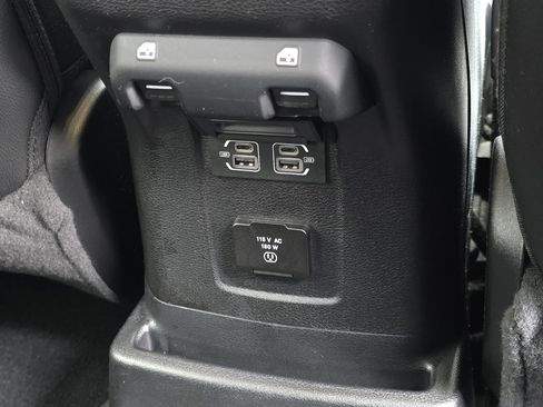 Used 2021 Jeep Wrangler Unlimited Sahara image 31